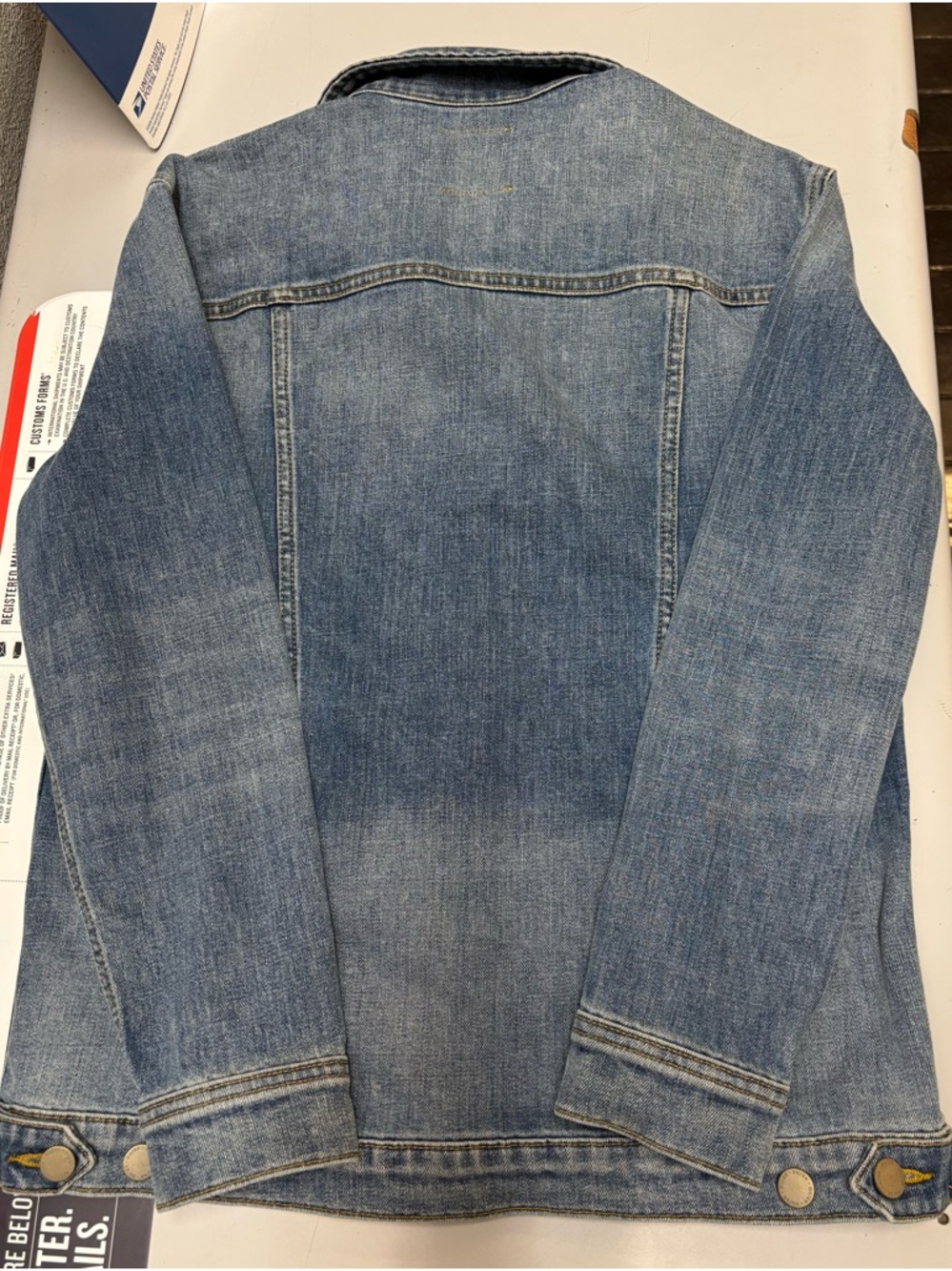 DU/ER Men's Blue Denim Jacket - Classic Trucker Style - Picture 3 of 3